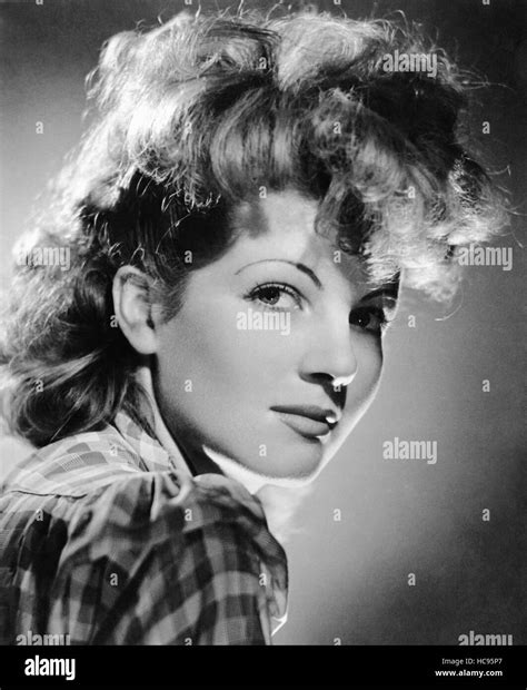 ¿cuál Es El Precio De La Gloria Corinne Calvet ©1952 20th Century Fox