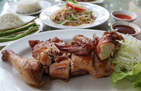8 Makanan Khas Thailand Halal Yang Wajib Dicoba Blibli Friends