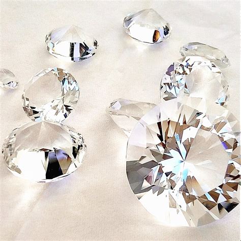 Top Quality 5pcslot 30mm Clear Crystal Diamond Paperweight Wedding