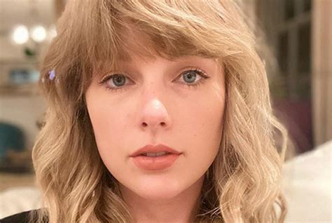 Taylor Swift Totally Misled Fans With This Post On The Day She Wrote