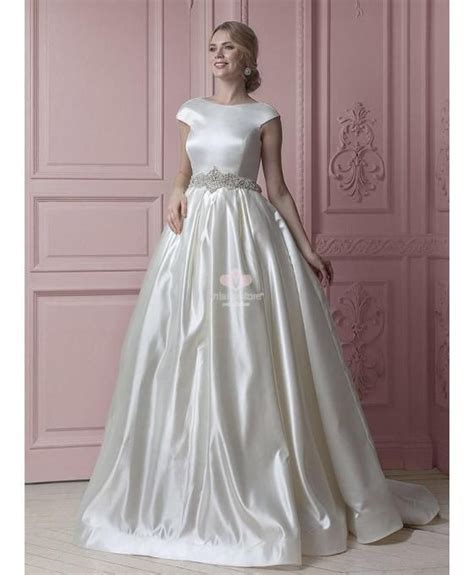 Trova una vasta selezione di abito da sposa vintage a prezzi vantaggiosi su ebay. Abito da Sposa in mikado con scollatura retro profonda ...