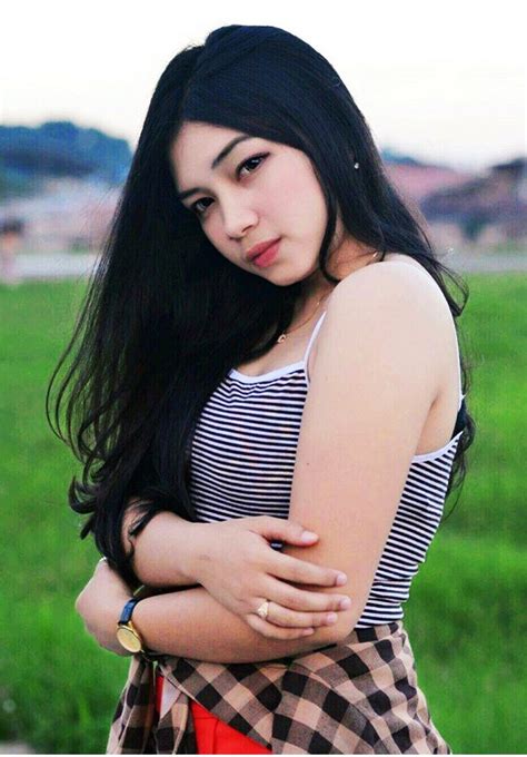 Wanita Manado Memang Mempesona Lihat Saja Foto Foto Selebgram Seksi Ini Hiburan