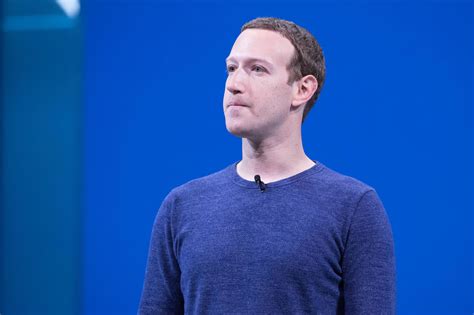 Facebook ceo and cofounder mark zuckerberg spent the decade overseeing facebook's rise in prominence in daily life. Mark Zuckerberg pourrait être considéré personnellement ...