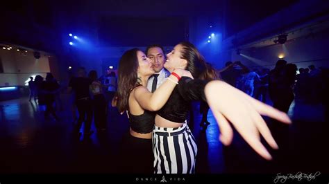 Making Out On The Dance Floor 🤯 Just On The Bachata Youtube