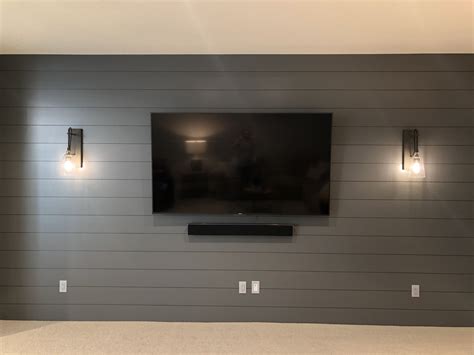 20 Living Room Accent Wall Shiplap Wall