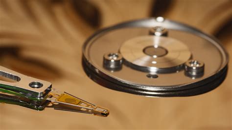 Macro Shot Of Hdd Platter And Readwrite Head 1920x1080 R