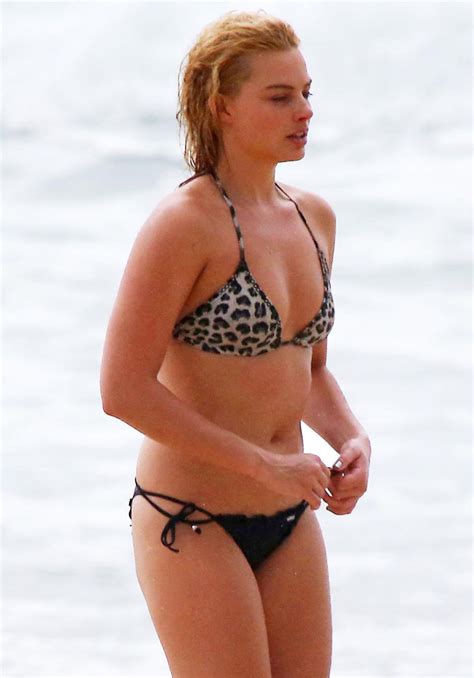 Margot Robbie In Bikini On The Beach In Byron Bay Hawtcelebs