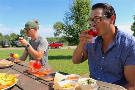 Crazy Daisies Flower Farm Thrives Amid Pandemic Plans Expansion Video