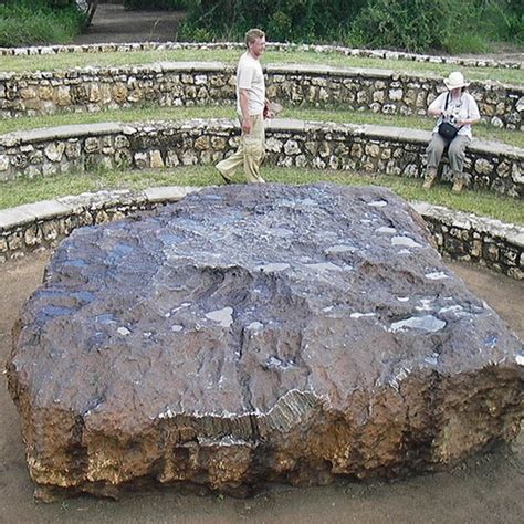 Hoba Meteorite Is The Largest Meteorite On Earth Amusing Planet
