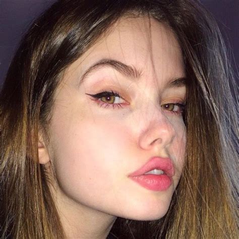Lábios Carnudos Instagram Selfie Tumblr Huge Lips Tumblr Girl Selfie Inspiration General
