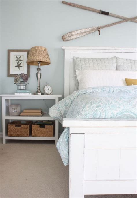 See more ideas about coastal bedrooms, home, nautical bedroom. Coastal Bedroom Design and Decoration Ideas - For Creative ...