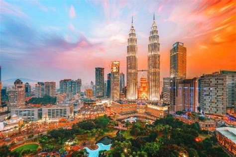 Ascott kuala lumpur with its outstanding central location provides visitors a great opportunity to call by some of the most cherished sites such as the petronas towers and house of. 20 Lokasi Menarik Di Kuala Lumpur Yang Wajib Anda Lawati ...