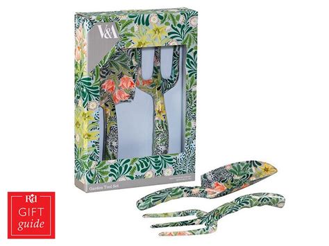 Free shipping in canada on orders over $100. 25+ Great Mother's Day Gifts Under $50 | Reader's Digest ...