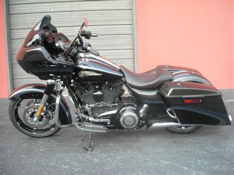 The cvotm road glide® ultra features rider footboard inserts, passenger footboard inserts, shifter pegs, a brake pedal and cover. Buy 2013 HARLEY DAVIDSON CVO ROAD GLIDE CUSTOM on 2040-motos