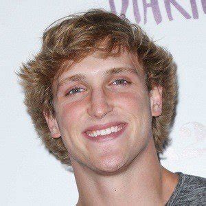 Jake paul challenges brother logan paul to a boxing fight ; Logan Paul - Biography, Family Life and Everything About ...