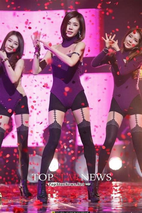 Stellar Performing Marionette Kpop Girls Kpop Girl