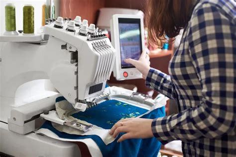 Best Embroidery Machine Reviews Buying Guide And Faqs 2022