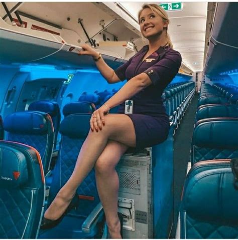 Pin By Ar On Stewardess Flight Attendant Fashion Sexy Flight
