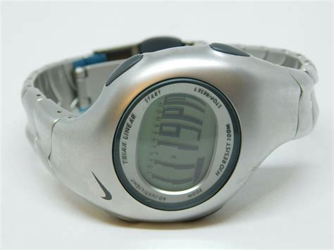 即納・全国送料無料 Nike Triax Nike Watch Triax