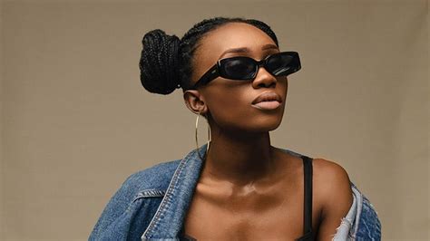 Best Sunglasses Trends For Female Specscart