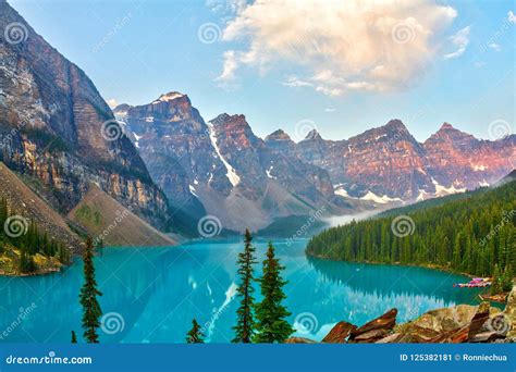 Sunrise Over The Canadian Rockies At Moraine Lake In Canada Stock Image