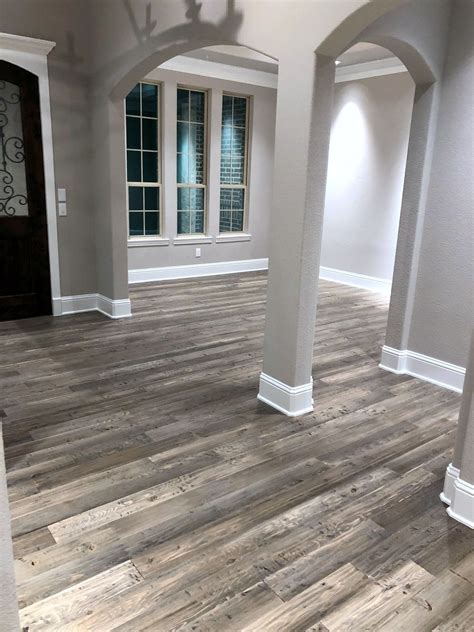 Love This Photo Of Our Barnwood Hand Scraped Doug Fir Flooring Sent In