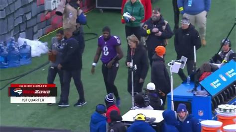 Lamar Jackson Suffers Knee Injury Vs Broncos Youtube