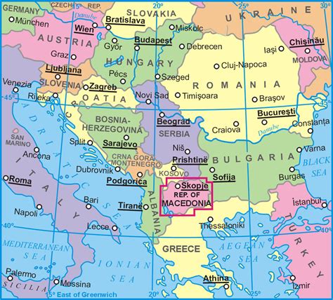 Republic Of Macedonia Geographical Mapa Mapa Składana Gizi Map