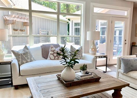 Model Home Tours Give Tons Of Home Decorating Ideas That You Can Use