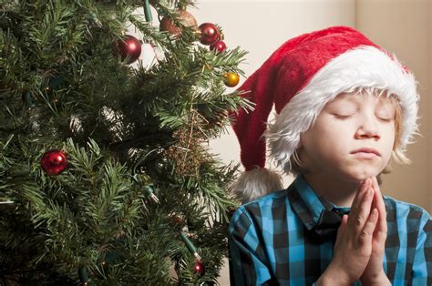 Here are 7 different prayers you can pray at the dinner table. Christmas Prayers: 7 Faithful Sayings For Dinner, Bedtime ...