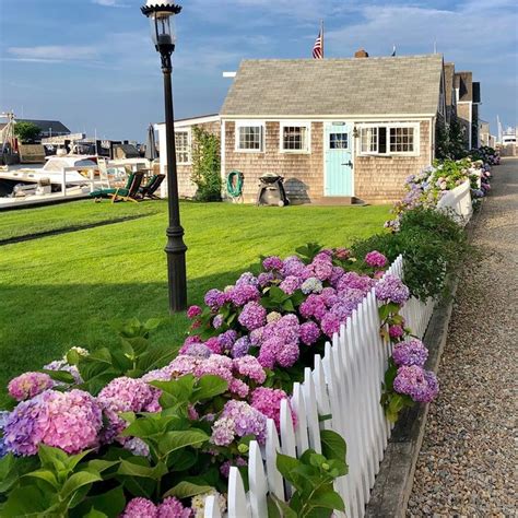 Nantucket Fine Living On Instagram Island Life🌺 Nantucketfineliving