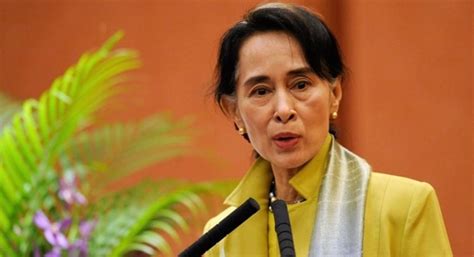 S uː ˈ tʃ iː /, phiên thiết: Nasce Aung San Suu Kyi, una vita alla conquista della ...