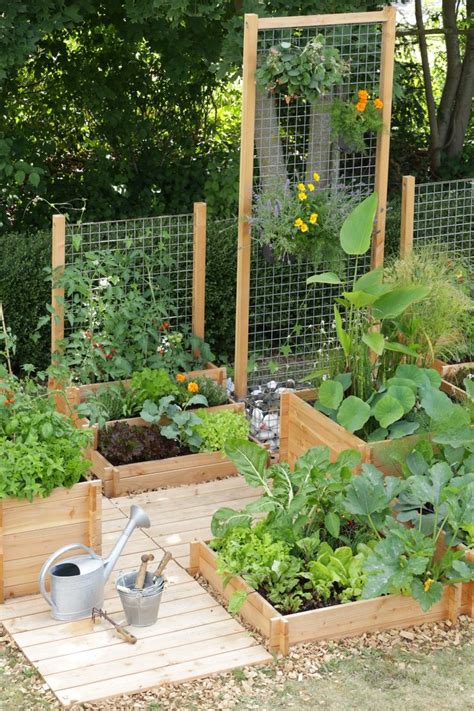 Get ideas for creating a veggie garden that will produce fresh vegetables many months of the year. 10 Ways to Style Your Very Own Vegetable Garden