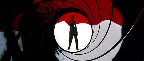 Image Goldeneye Gun Barrel James Bond Wiki Fandom Powered