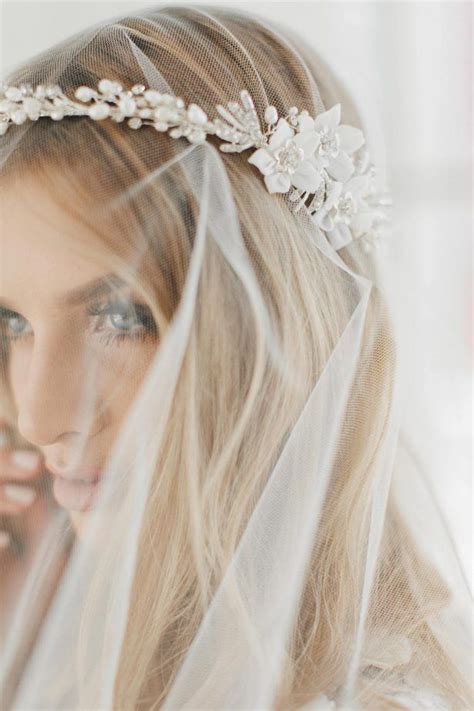 20 Gorgeous Bridal Headpieces For Sophisticated Brides Bride