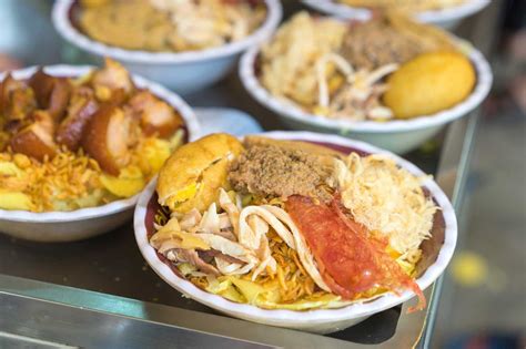 10 Best Local Dishes From Hanoi - Famous Food Locals Love to Eat in