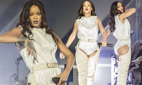 Rihanna Wears Leotard With Leather Chap Boots Leotards How To Wear