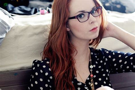 Think Beautiful Women Pictures Girls With Glasses Hottest Redheads