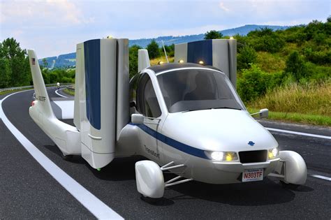 The flying french car zapata is working on will be able to travel at a fastest speed of 300 km/h and will have a solid chassis mounted on the rear. Another flying car attempts liftoff (alert the staff at ...
