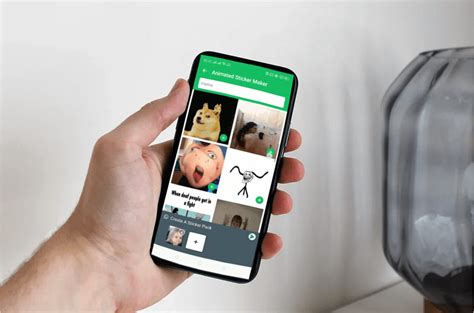 Membuat stiker lucu di whatsapp sebenarnya sangat mudah dilakukan, bahkan kamu yang masih awam pun bisa melakukannya. 2 Langkah Cara Membuat Stiker WA Bergerak | TopGlobal1