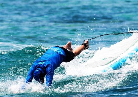 How To Correctly Wipeout When Surfing