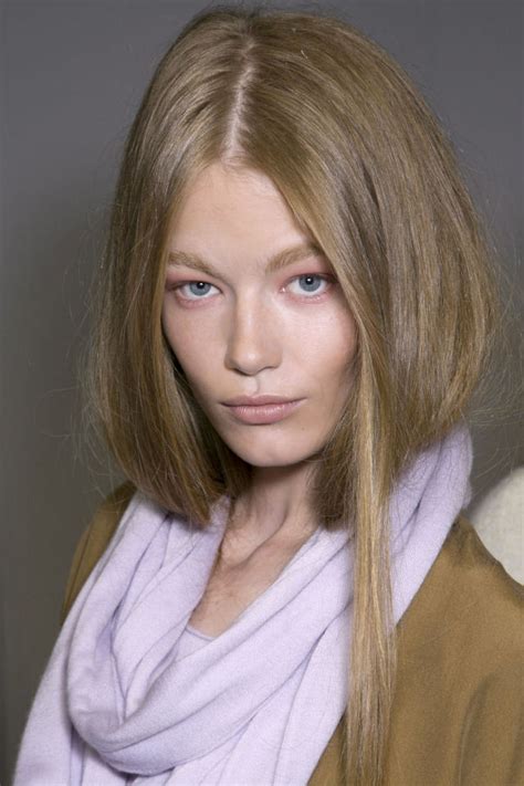 Tagli capelli lunghi: le acconciature di tendenza ...