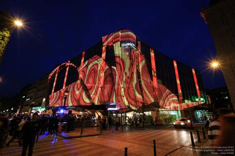 Network of local experts · travel protection plan Publicis Group New Lighting Signature, Paris, France, 2014 ...