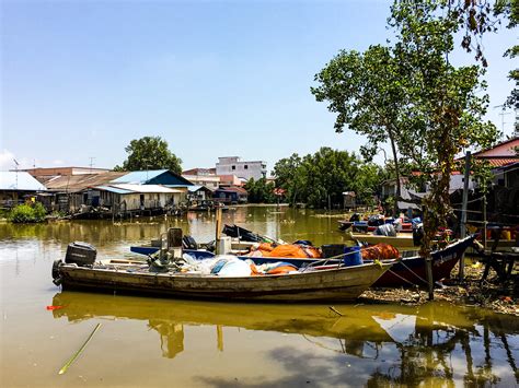Assalamualaikum j&t nak tanya barg dh sampai pasir gudang kenapa tak hantar lg dah 6hari ni. Fishing Village, Johor Bahru, Malaysia | Fishing Village ...