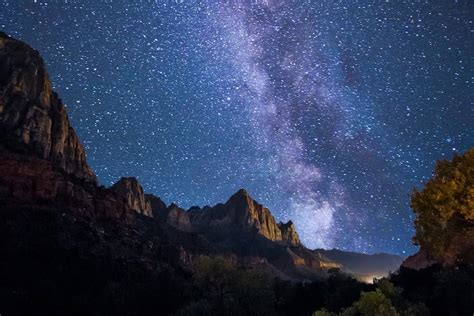 How To Plan A Zion National Park Stargazing Trip ⋆ Space Tourism Guide