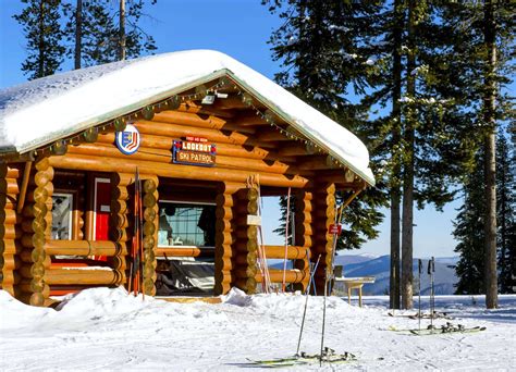 Lookout Pass Travel Guide Idahos Snowiest Ski Resort
