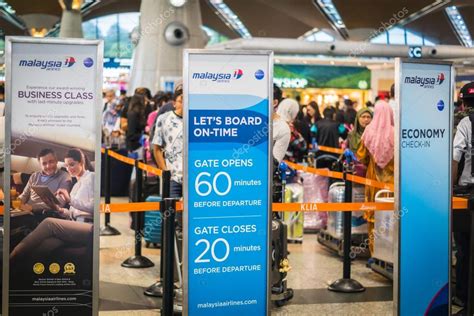 Malaysia Airlines Check In Malaysia Airlines Check In Counter W