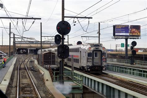 Train Snafu Leaves Nj Commuters Stuck Ahead Of Penn Station Bloomberg