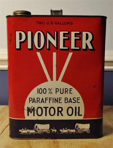 25 Vintage Motor Oil Packaging Designs Inspirationfeed