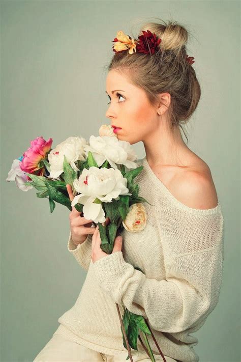Floral Photoshoot Ideas How To Flower Wall Flower Wall Photography